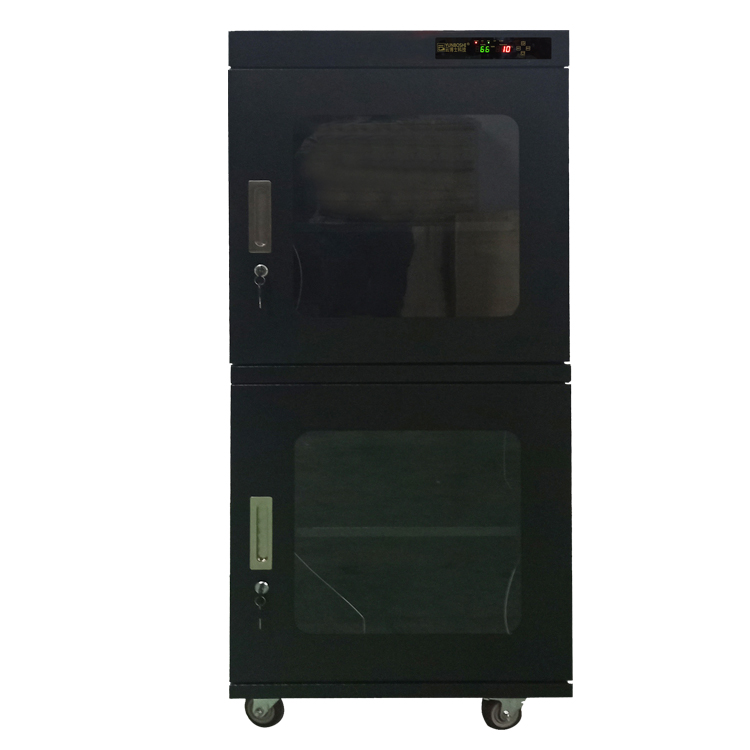 Industrial heat treatment oven