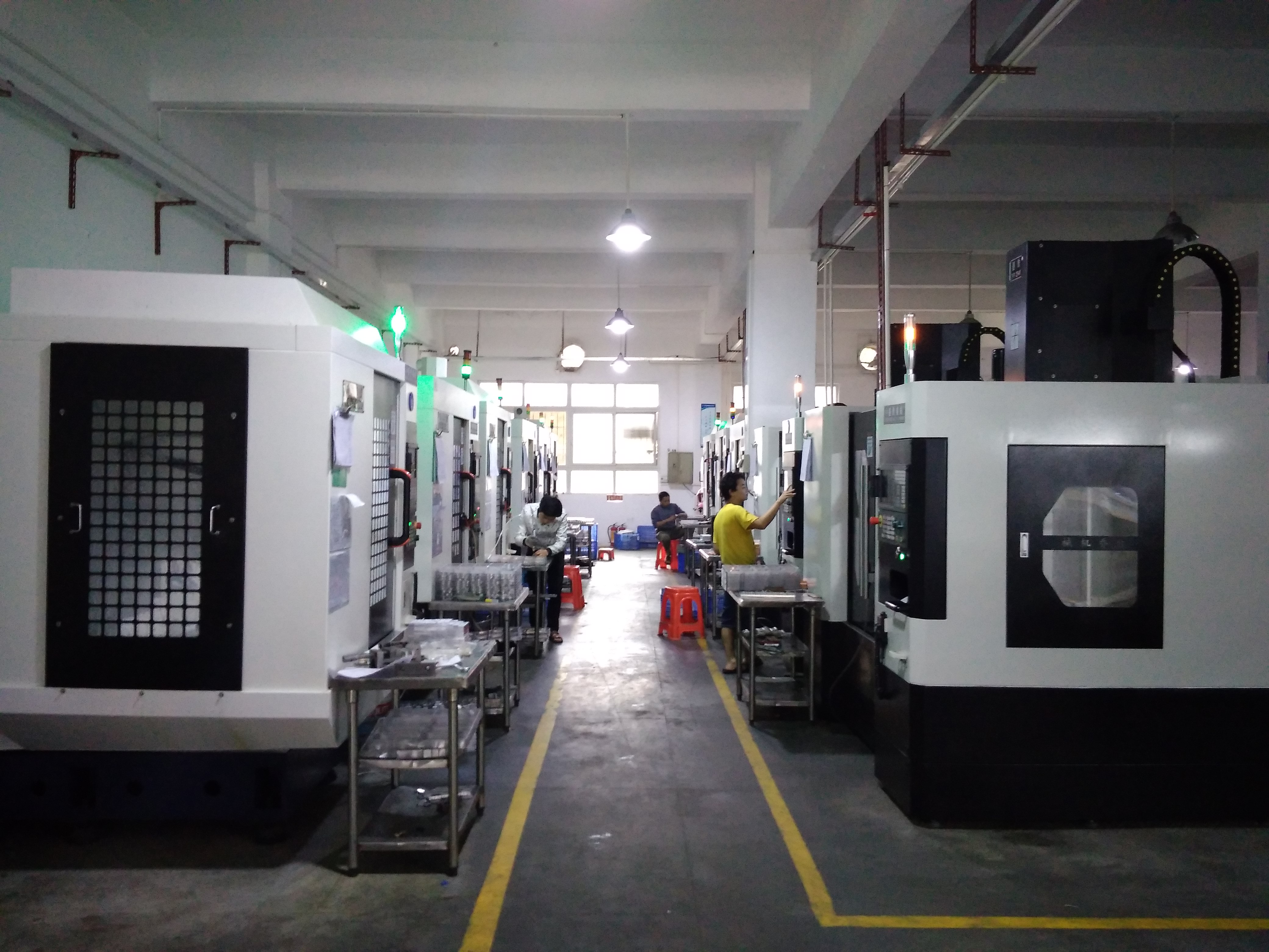 Shenzhen VMT Precision Aluminum CNC Machining Center