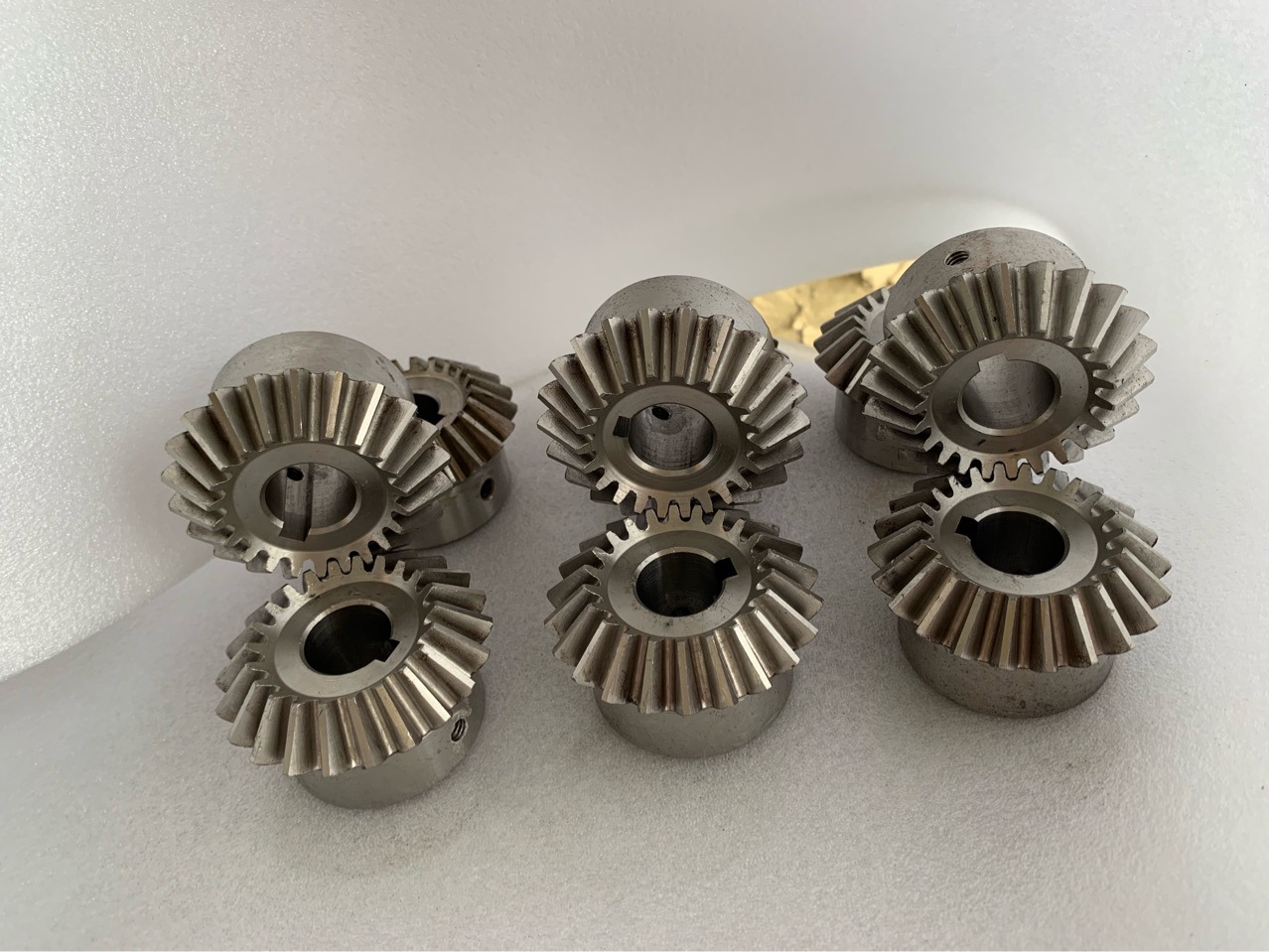 Types of Stainless Steel Gears: Spur, Helical, Worm, Bevel