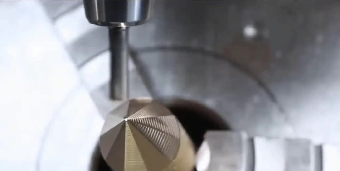 High-Gloss End Mill Mirror Polishing Effect