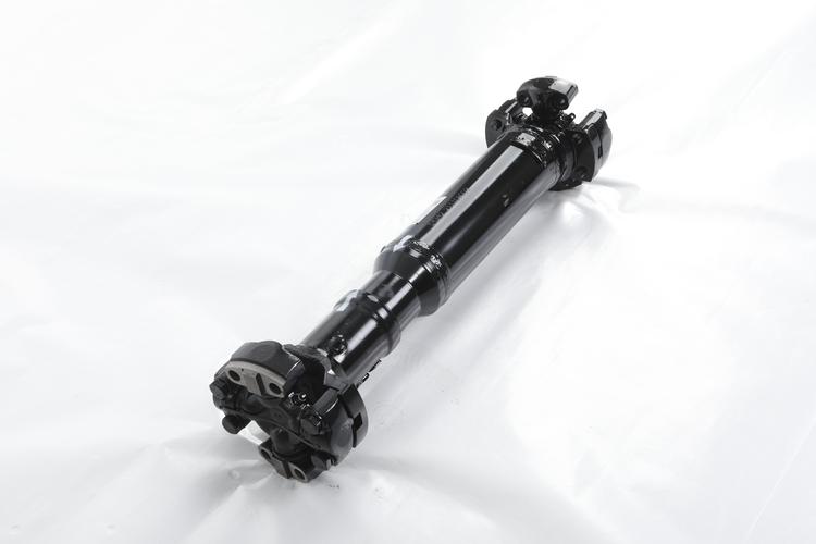 Speedway Motors Custom Driveshafts: Engineered for Performance and Perfect Fit
