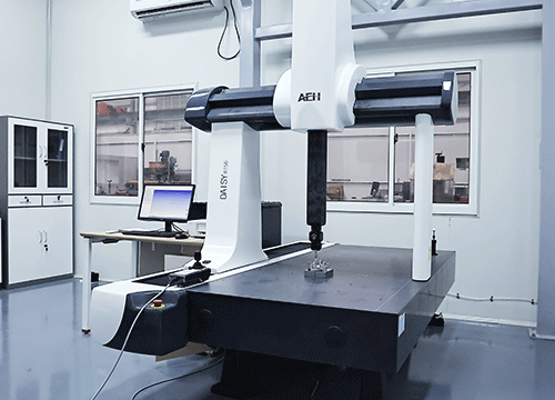 CMM coordinate measuring machine for turbine blade inspection