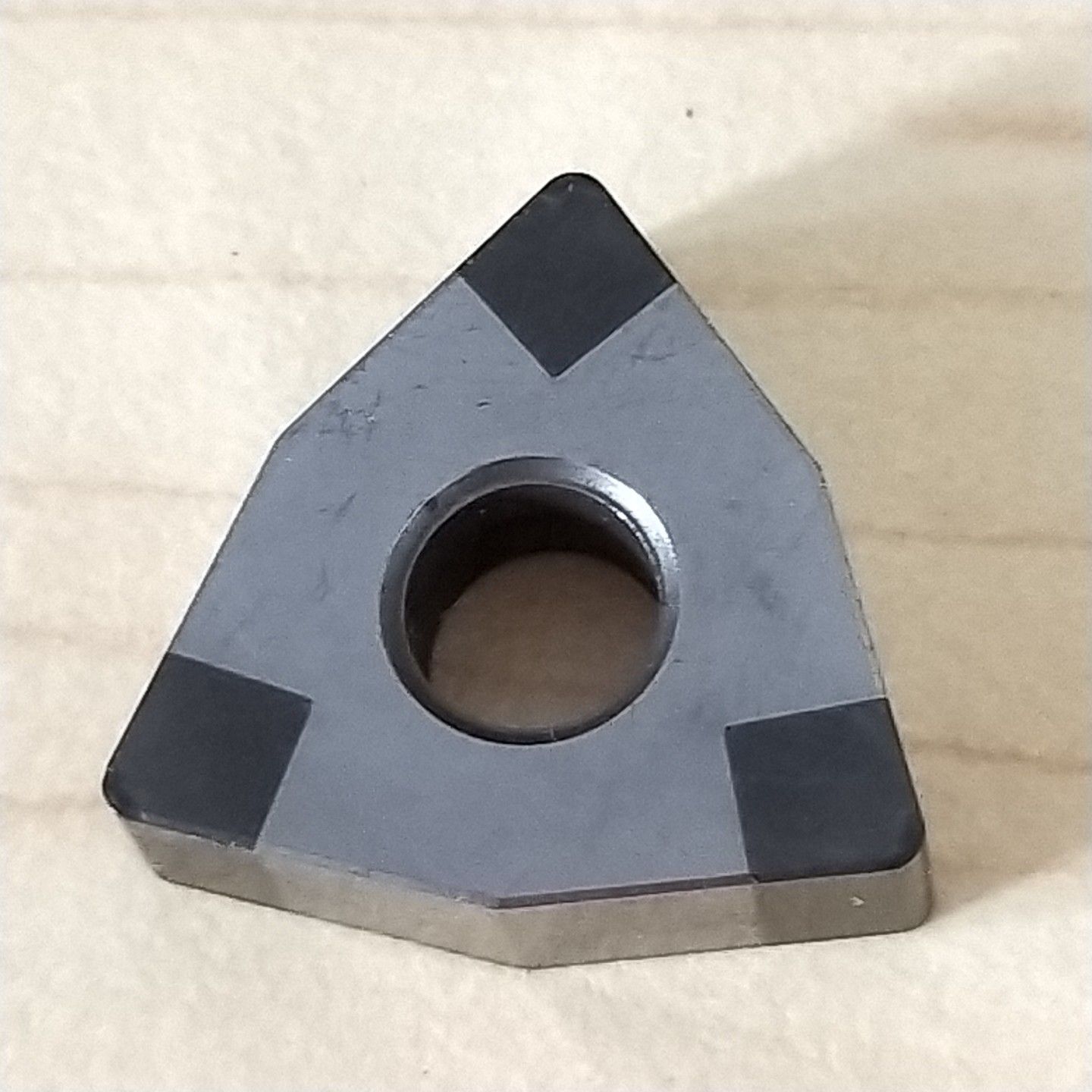 CBN cutting tools for stainless steel turning