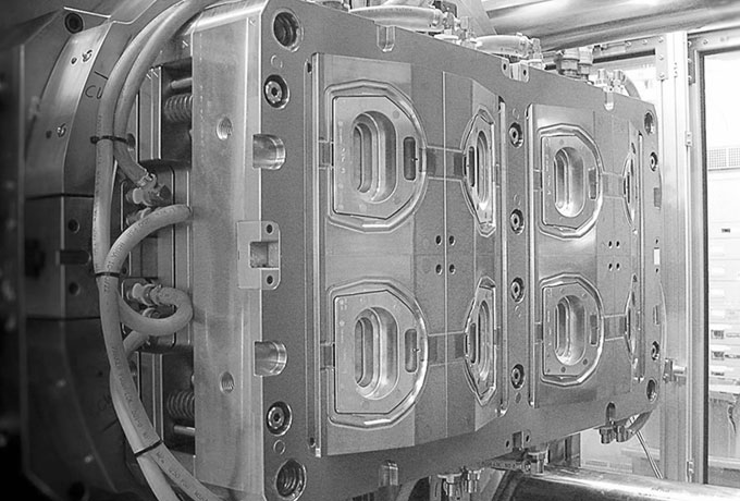 Rotary Mold for Two Shot Molding