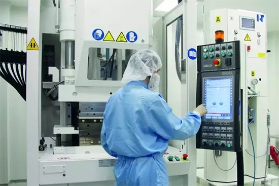 Mold flow simulation analysis