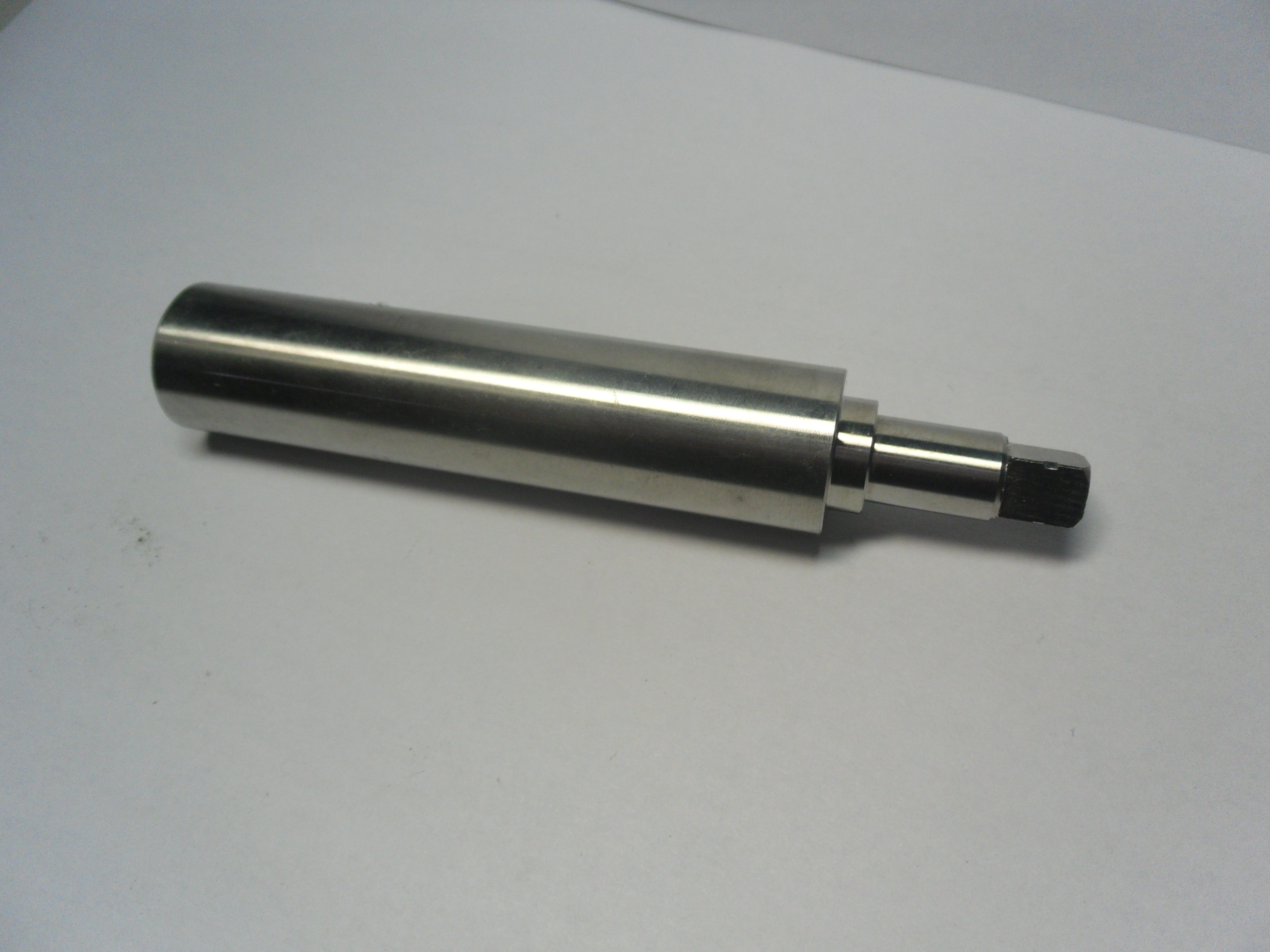 Display of Precision Mechanical Parts