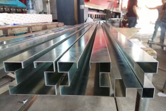 Sheet metal bent parts